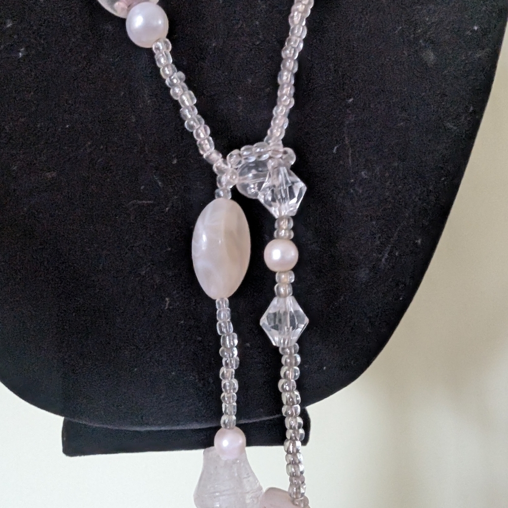 Elegant Faux Pearl and Crystal Necklace - Picture 3 of 9
